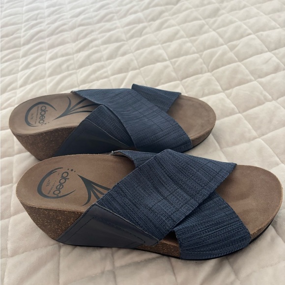 Abeo Blue Criss-Cross Slide Sandals - Picture 3 of 7